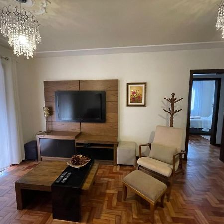 Apartamento Para 9 Pessoas - Blumenhaus 201 - Uma Quadra Da Rua Coberta! Gramado Eksteriør billede